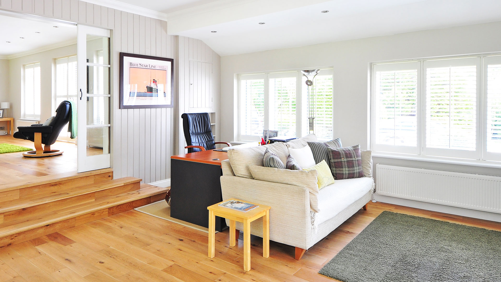 Small & Minimal House On Paters on Hill